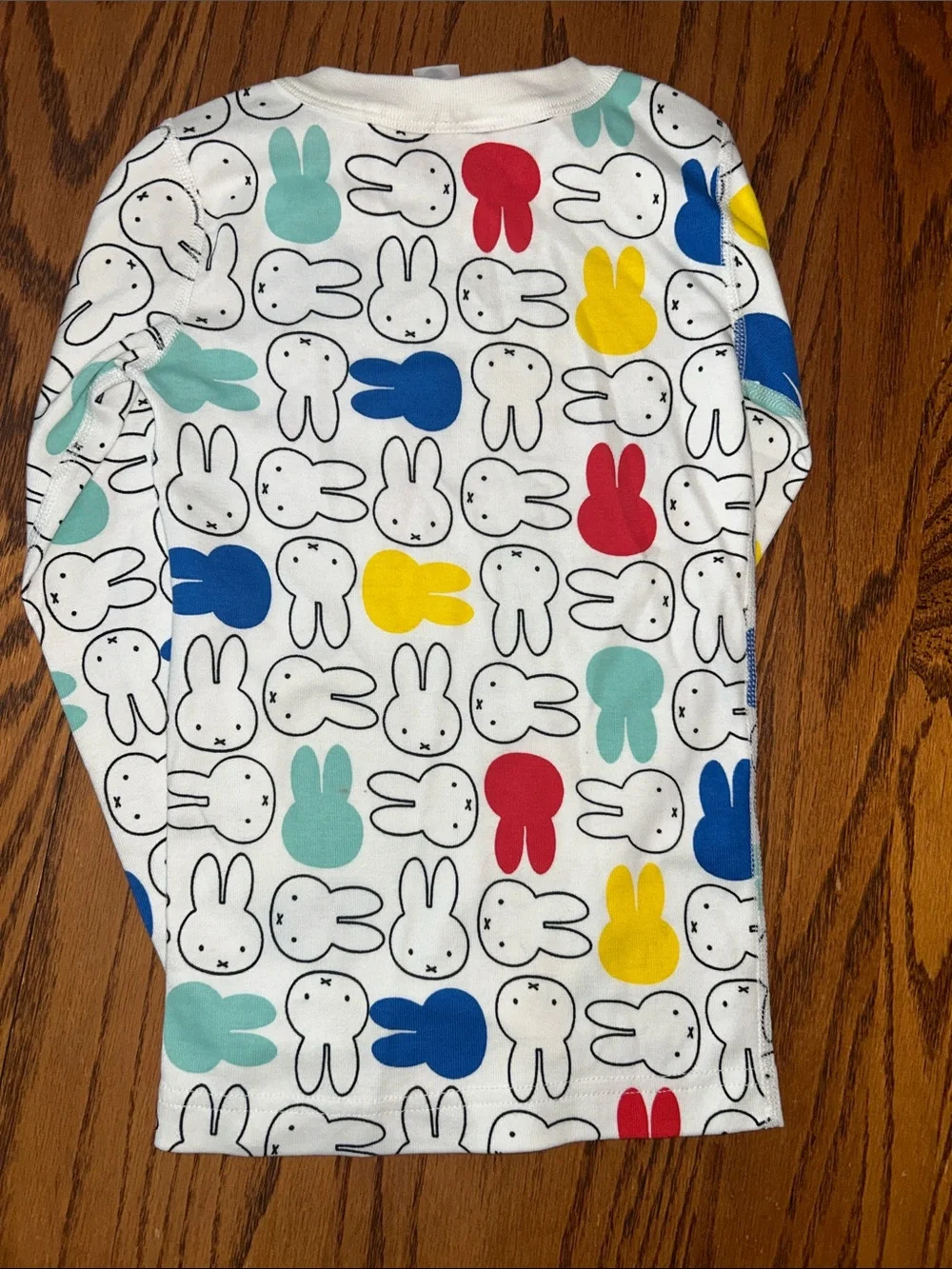 Hanna Andersson x miffy Pant and LS top pajama set with Multicolor Bunny Print